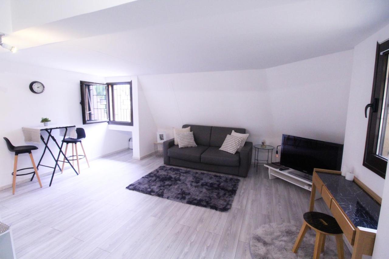 Large Studio Close To Monaco, Bnb Ric' Keys Beausoleil Exterior foto